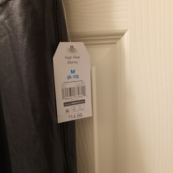 . - Picture 16 of 16